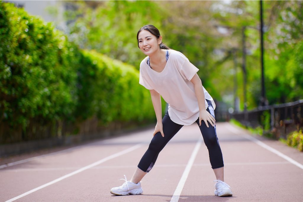 今日から始められる！体と心を健康にするウォーキング習慣［正しいフォームを身につけよう］